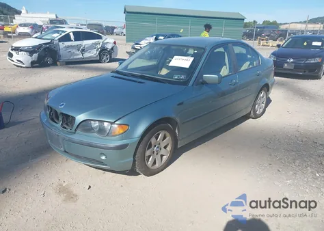 2004 BMW 325I из США, поврежденный, VIN WBAEV334X4KW15797